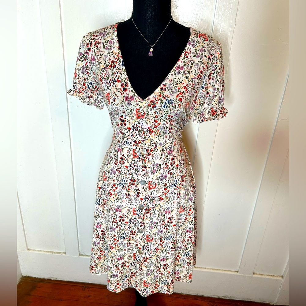 Beautiful Floral Summer Dress by GiLi